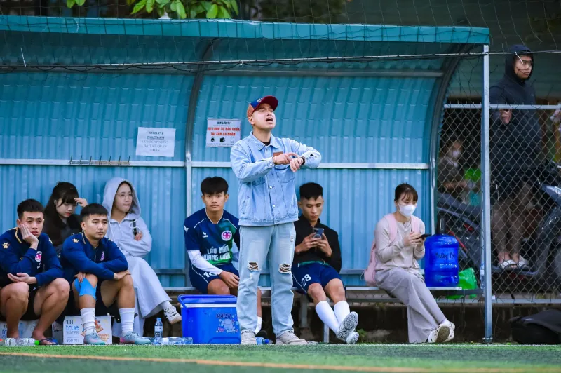 Thế Hệ Vàng Trên Băng Ghế Huấn Luyện: Người Trẻ Gốc Việt Đang Định Hình Lại Thể Thao Mỹ
